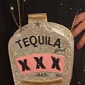 Tequila purse